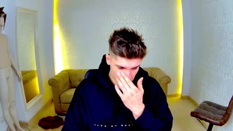 MaxKaiden online show from 02.17.26