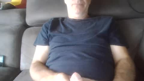 Snapshot of maxou569 chatting on 07.22.26 maxou569 online show from 07.22.26