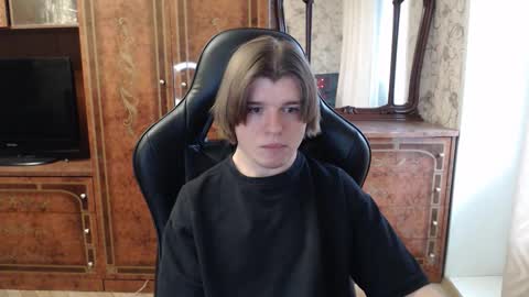 Max online show from 12.01.25