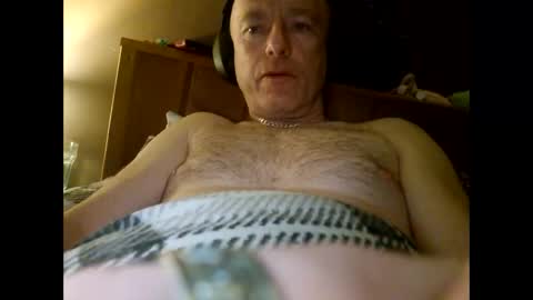 fuck those pink things right off ffs real deal or nowt  online show from 03.25.26