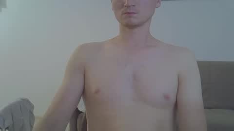 Snapshot of maxrelax90 chatting on 10.09.25 maxrelax90 online show from 10.09.25