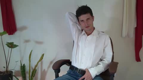 Snapshot of maxtopboy chatting on 01.14.25 Max online show from 01.14.25