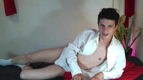 Snapshot of maxtopboy chatting on 02.01.25 Max online show from 02.01.25