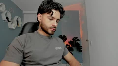 Maxi online show from 04.18.26