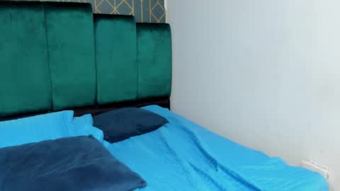 Snapshot of maxvolturi_ chatting on 04.28.26 maxvolturi_ online show from 04.28.26