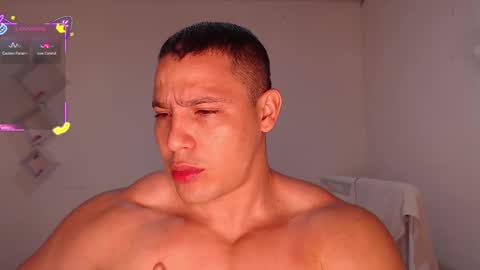 Max online show from 10.04.25