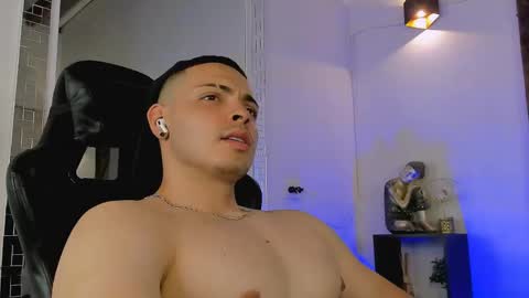 MAX online show from 05.25.26