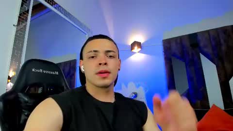 MAX online show from 06.11.26
