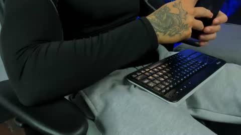 MAX online show from 06.19.26