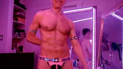 Maxxxbates online show from 02.16.25