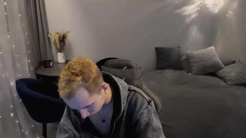 Max online show from 12.23.25