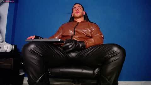 Snapshot of maxxxpowerful chatting on 06.28.26 maxxxpowerful online show from 06.28.26