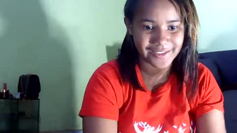 Snapshot of maya275326 chatting on 07.14.26 maya275326 online show from 07.14.26