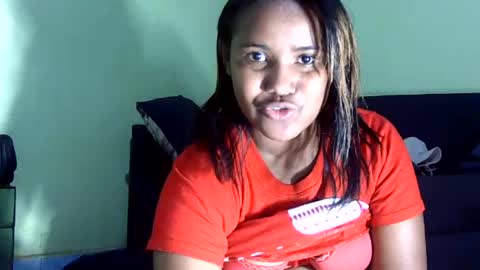 Snapshot of maya275326 chatting on 07.18.26 maya275326 online show from 07.18.26