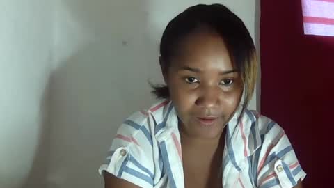 Snapshot of maya275326 chatting on 07.25.26 maya275326 online show from 07.25.26