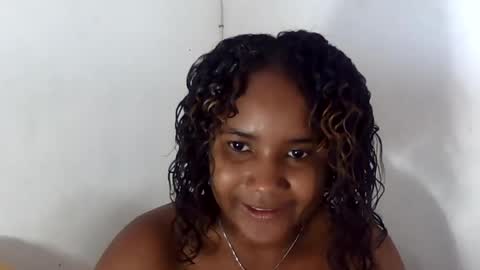 Snapshot of maya275326 chatting on 07.28.26 maya275326 online show from 07.28.26