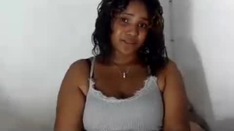 Snapshot of maya275326 chatting on 07.28.26 maya275326 online show from 07.28.26