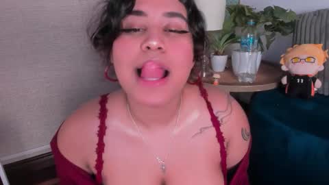 maya_house online show from 01.15.26