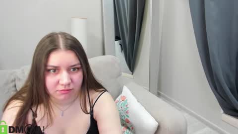 Snapshot of maya_raay chatting on 03.31.26 Maya online show from 03.31.26
