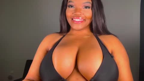 MayBabi online show from 01.26.25