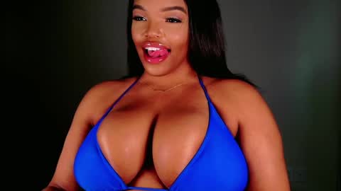 MayBabi online show from 02.11.25