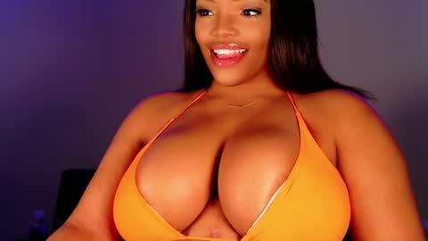 MayBabi online show from 03.11.25