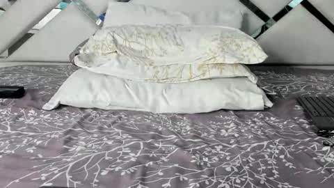 Maybelline69 online show from 04.02.26