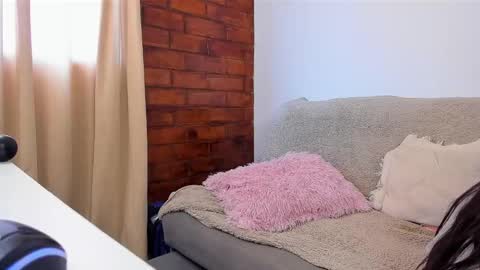 may online show from 02.11.25