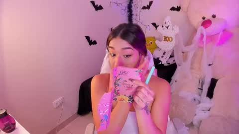 may online show from 10.16.25