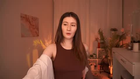 Snapshot of mayshawty chatting on 04.13.26 May online show from 04.13.26