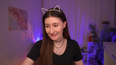 Snapshot of mayshawty chatting on 04.30.26 May online show from 04.30.26