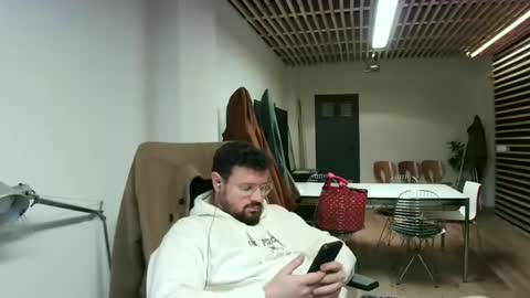 Snapshot of maythe4bwu chatting on 12.30.24 maythe4bwu online show from 12.30.24