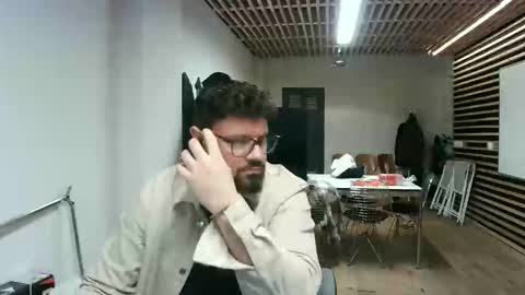 Snapshot of maythe4bwu chatting on 02.01.26 maythe4bwu online show from 02.01.26