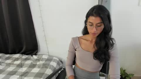 mazikeen_18 online show from 03.03.25