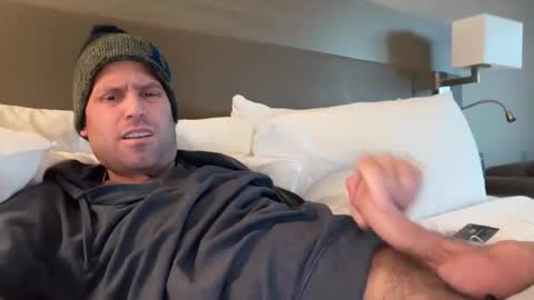 lol online show from 11.25.25