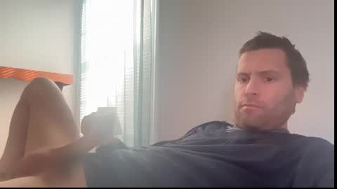 Snapshot of mbnc chatting on 02.12.26 lol online show from 02.12.26