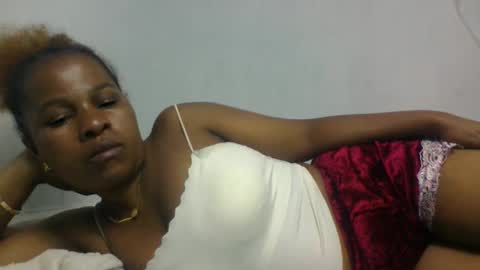 Snapshot of mbotyelizia chatting on 03.14.26 mbotyelizia online show from 03.14.26