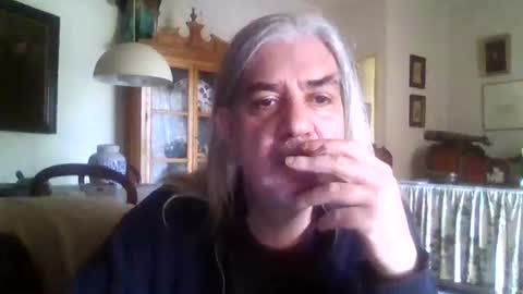 Manu online show from 12.25.24