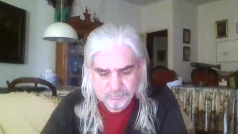 Manu online show from 02.06.25