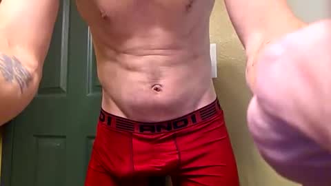 mclovinmackay online show from 02.19.26