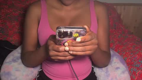 BabeNoire online show from 10.05.25