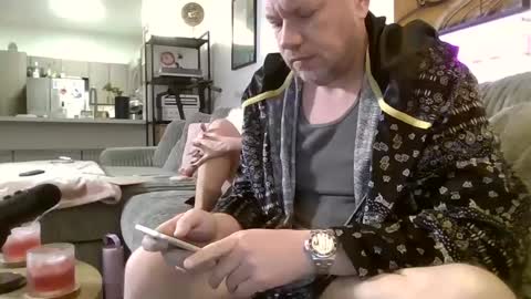 Snapshot of me2283 chatting on 03.03.25 me2283 online show from 03.03.25