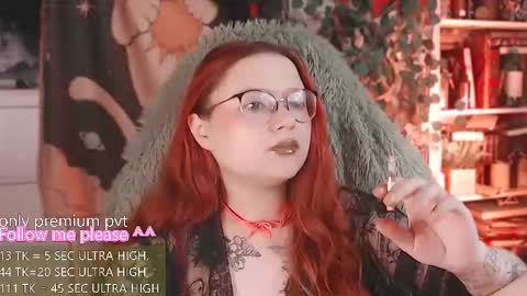 Snapshot of me_hanna chatting on 05.30.26 Hanna online show from 05.30.26