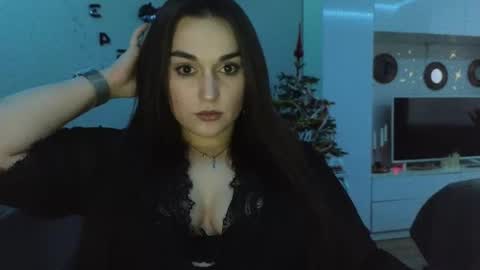 Snapshot of me_lissa_sun chatting on 12.29.24 Melissa online show from 12.29.24