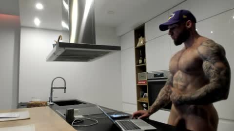 Snapshot of mealphamale chatting on 07.28.26 Alpha Male online show from 07.28.26