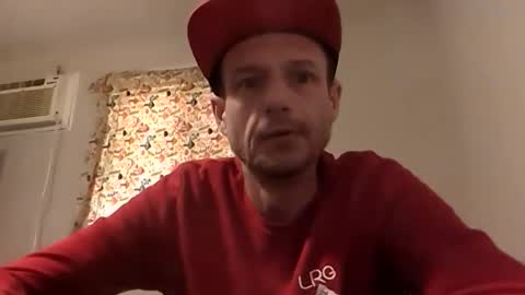 Snapshot of meanfinger chatting on 03.03.26 Jizzy online show from 03.03.26
