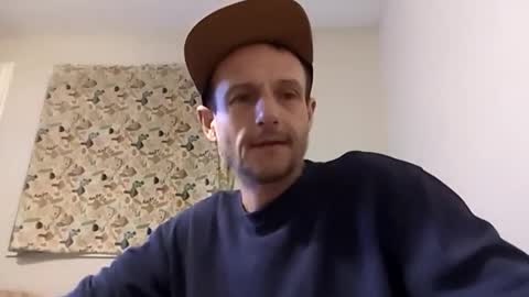 Snapshot of meanfinger chatting on 03.16.26 Jizzy online show from 03.16.26