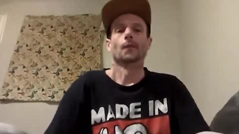 Snapshot of meanfinger chatting on 03.19.26 Jizzy online show from 03.19.26