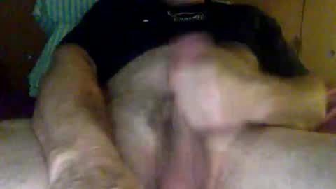 Snapshot of mecalientasmucho chatting on 10.15.25 mecalientasmucho online show from 10.15.25