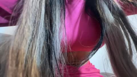   online show from 11.08.25